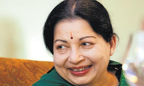 முதல்வர் உடல் நிலையில் தொடர்ந்து முன்னேற்றம்: சிறப்பு வார்டுக்கு விரைவில் மாற்ற திட்டம்