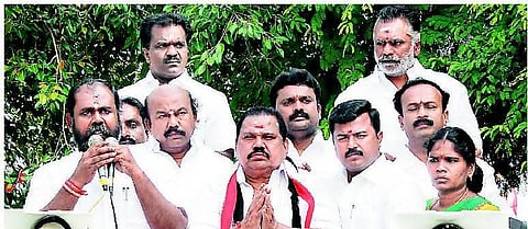 பெரியாறு அணை பற்றி பேச திமுகவுக்கு தகுதி இல்லை: அமைச்சர் ஆர்.பி.உதயகுமார் ஆவேசம்