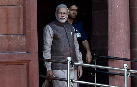 மீனவர்கள் தாக்கப்பட்ட விவகாரம்: மோடியிடம் அதிமுக எம்.பி.க்கள் மனு