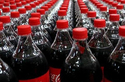 பெப்சி, கோக் உட்பட 5 குளிர்பானங்களில் நச்சு கலந்திருப்பது கண்டுபிடிப்பு: நாடாளுமன்றத்தில் மத்திய அரசு தகவல்