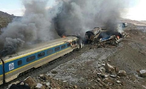இரானில் ரயில்கள் மோதி விபத்து: 44 பேர் பலி