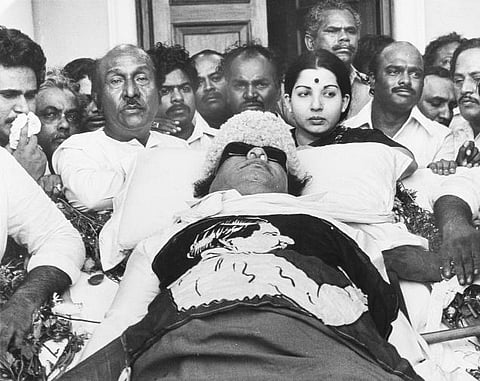 இணைய களம்: மறைந்தவர்களும், மக்களின் நம்பிக்கையும்...