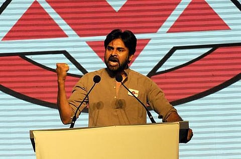 மாட்டிறைச்சி தடை: பாஜக மீது பவன் கல்யாண் விமர்சனம்