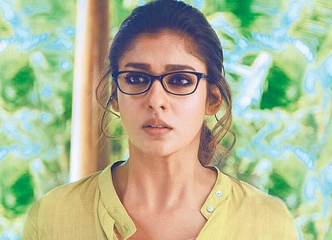 இயக்குநரின் குரல்: ஒரு காருக்கும் நயன்தாராவுக்கும் மோதல்!