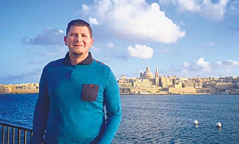 உலக மசாலா: 56 மொழிகள் அறிந்த அசகாயசூரர்!