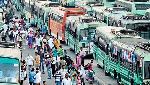 பொங்கல் திருநாளை முன்னிட்டு சென்னையில் இருந்து 11 ஆயிரம் பேருந்துகள் இயக்க ஏற்பாடு