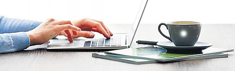 வீட்டில் இருந்தே சம்பாதிக்கலாம்: தமிழில் தட்டச்சு செய்யணுமா?