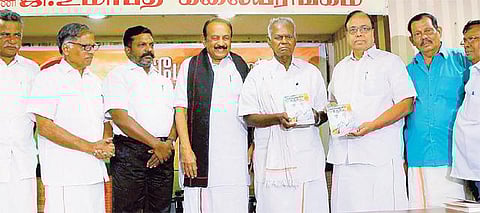 ‘மேன்மை’ வெளியீடு ஆண்டு விழாவில் ஒரே மேடையில் வைகோ, திருமா, முத்தரசன், ராமகிருஷ்ணன்