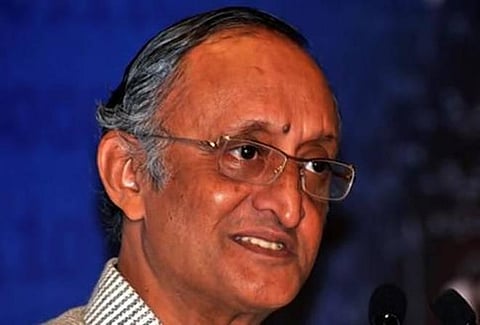 ஜேட்லி கூட்டிய கூட்டத்திலிருந்து மே.வ.நிதியமைச்சர் கோபத்துடன் வெளிநடப்பு