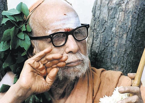 தெய்வத்தின் குரல்: பக்தி: ஐம்புலன்கள், ஐந்து உபச்சாரங்கள்