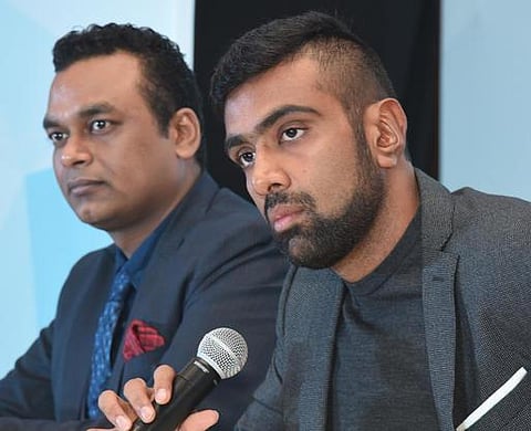 தோனியின் முடிவுக்கு மதிப்பளிக்க வேண்டும்: அஸ்வின்