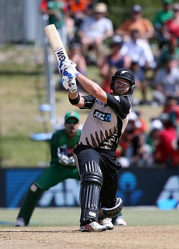 10 சிக்சர்களுடன் 41 பந்துகளில் 94 ரன்கள் விளாசல்: கோரி ஆண்டர்சன் சரவெடியில் நியூஸிலாந்து வெற்றி