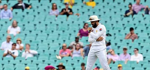 கேப்டன் மிஸ்பாவை விடுத்து தோல்விக்கு பவுலர்களைக் குறைக்கூறும் பயிற்சியாளர் ஆர்தர்