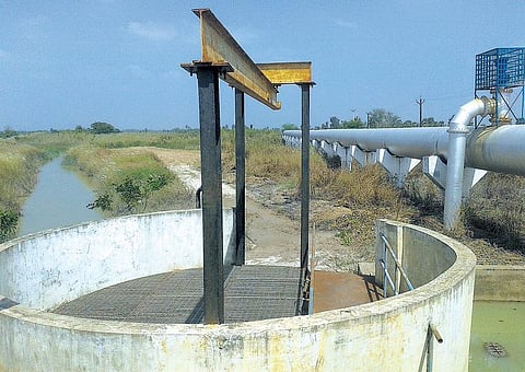 வீராணம் ஏரியில் நீர்மட்டம் குறைந்ததால் சென்னை குடிநீருக்கு என்எல்சி சுரங்க உபரி நீர்
