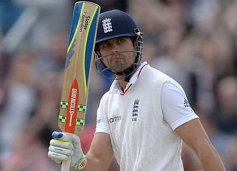 இங்கிலாந்து டெஸ்ட் கிரிக்கெட் அணியின் கேப்டன் பொறுப்பில் இருந்து குக் விலகல்