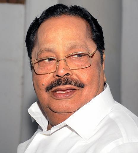 சூழலுக்கு ஏற்ப முடிவெடுப்போம்: துரைமுருகன் பேட்டி