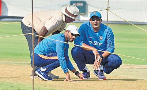 வெற்றிப் பாதையில் தொடர்ந்து முன்னேறுவோம்: அனில் கும்ளே நம்பிக்கை