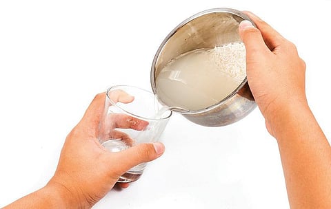 உயிர் வளர்த்தேனே 22: காய்ச்சி வடித்த தண்ணியும் ஏழாயிரம் ரூபாய் சமாச்சாரமும்