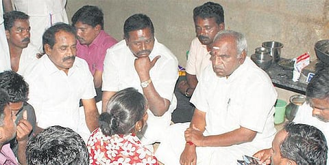 நந்தினி கொலையாளிகளுக்கு மரண தண்டனை வேண்டும்: பொன்.ராதாகிருஷ்ணன் கருத்து