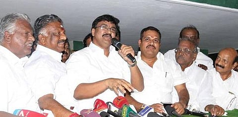 கூவத்தூரில் இருந்து மாறுவேடத்தில் திட்டமிட்டு தப்பினேன்: ஓ.பன்னீர்செல்வம் அணியில் இணைந்த மதுரை எம்எல்ஏ சரவணன் தகவல்