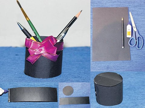 நீங்களே செய்யலாம்: காகித பேனா ஸ்டாண்ட்