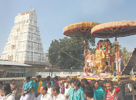 திருப்பதி லட்டு விலை உயர்கிறது: தேவஸ்தான அதிகாரி தகவல்