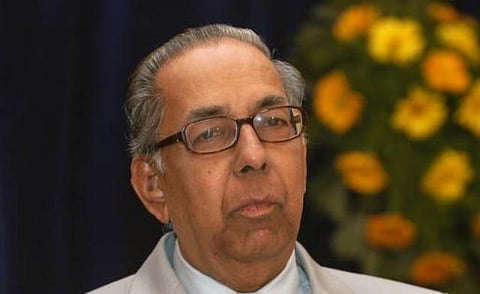 பெங்களூரு சிறையில் இருந்து தமிழக சிறைக்கு சசிகலாவை மாற்றுவதை அனுமதிக்க முடியாது: கர்நாடக அரசு தரப்பு வழக்கறிஞர் ஆச்சார்யா திட்டவட்டம்