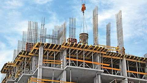 கட்டுமானப் பணிகளை நேரடியாக கவனிக்கிறோமா?