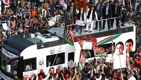 ஐந்து மாநில தேர்தலில் வெற்றியைத் தந்த பிரச்சார வேன்: 2-வது முறை பயன்படுத்திய அகிலேஷுக்கு பலன் தருமா?