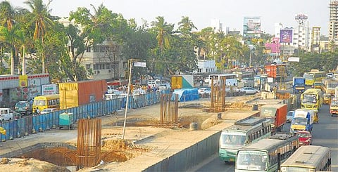 ரூ.55 கோடியில் வண்டலூரில் உயர்நிலை மேம்பால தூண் அமைக்கும் பணி தொடக்கம்