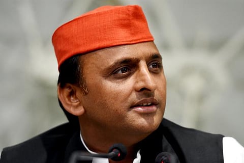 உ.பி.யில் பாஜக ஆட்சிக்கு வராமல் தடுக்க மாயாவதியுடன் கைகோர்க்கத் தயாராகும் அகிலேஷ்