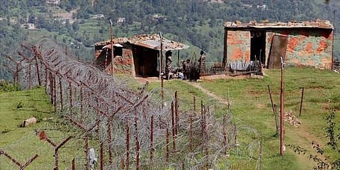 எல்லையில் பாக். அத்துமீறி தாக்குதல்