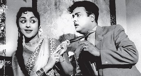 மொழி கடந்த ரசனை 25: இந்தியில் ஒரு ‘எலந்தப் பயம்’