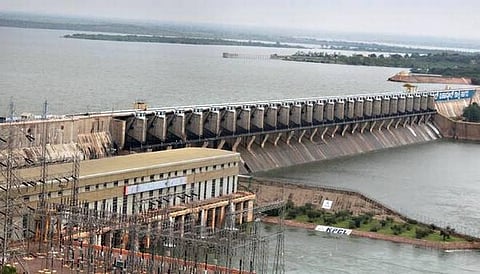 தமிழகம்போல ஆந்திராவிலும் கடும் வறட்சி: சென்னைக்கு கிருஷ்ணா நீர் திறப்பு அடியோடு நிறுத்தம்