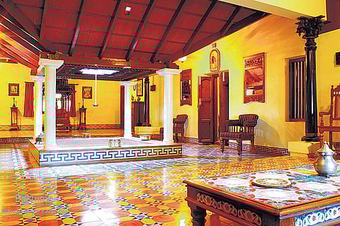 வீட்டுக்கு அழகு சேர்க்கும் டைல்