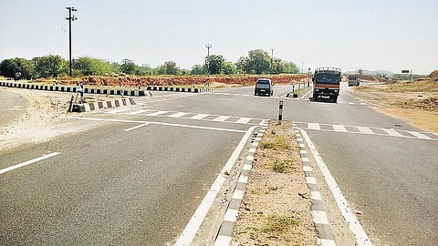 பெரியகுளம் புறவழிச் சாலை பணி நிறைவடைவது எப்போது?