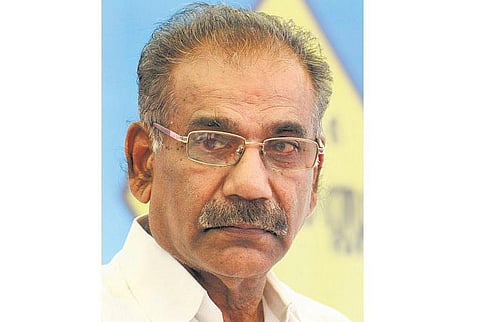 கேரளாவில் பதவி விலகிய அமைச்சர்: சசீந்திரன் மீது பாலியல் புகார் நீதி விசாரணை நடத்த முடிவு