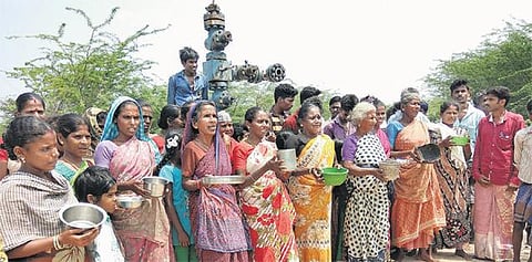 31 இடங்களில் ஹைட்ரோ கார்பன் எடுக்க ஒப்பந்தம்: நெடுவாசலில் மக்கள் ஒப்புதலுடன் திட்டம் - அமைச்சர் தர்மேந்திர பிரதான் உறுதி