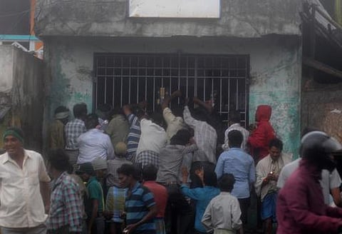 மதுக்கடைகள் மூடலால் சுமார் 10 லட்சம் பேர் வேலையிழப்பார்கள்: நிதி ஆயோக் தலைவர் அமிதாப் காந்த்