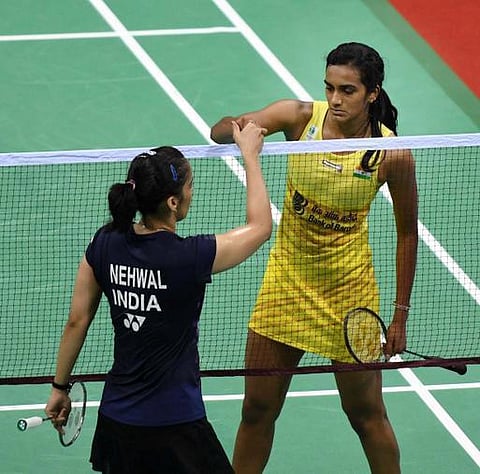 மலேசிய ஓபன் பாட்மிண்டன்: சிந்து, சாய்னா முதல் சுற்றில் அதிர்ச்சித் தோல்வி