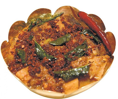 புத்தாண்டு புது விருந்து: மாங்காய்-வேப்பம்பூ பச்சடி