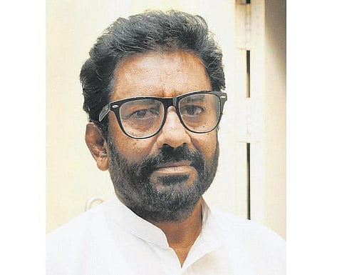 சிவசேனா எம்.பி.க்கு விதித்த தடையை வாபஸ் பெற்றது ஏர்இந்தியா