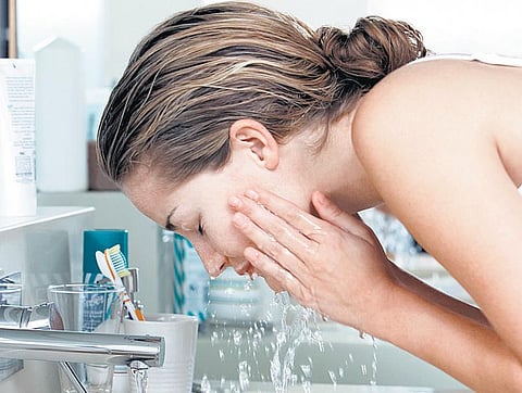 கேளாய் பெண்ணே: வெயில் கொப்புளங்களைத் தடுப்பது எப்படி?