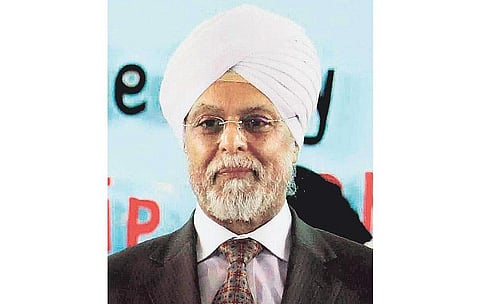 தேர்தல் வாக்குறுதிகளை அரசியல் கட்சிகள் நிறைவேற்றுவதில்லை: உச்ச நீதிமன்ற தலைமை நீதிபதி வேதனை