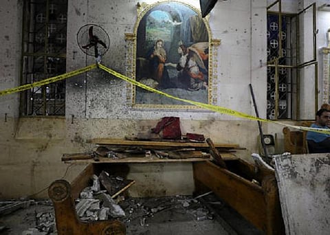 எகிப்து தேவாலயத்தில் குண்டுவெடிப்பு: 43 பேர் பலி; தாக்குதலுக்கு ஐஎஸ் பொறுப்பேற்பு