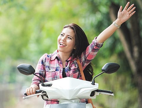 வாசகர் வாசல்: வட்டத்தை விட்டு வெளியே வாங்க!