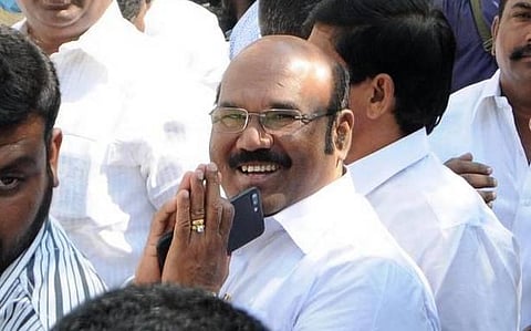 ஒற்றுமையுடன் செயல்பட்டு இரட்டை இலை சின்னத்தை மீட்போம்: டி.ஜெயக்குமார்