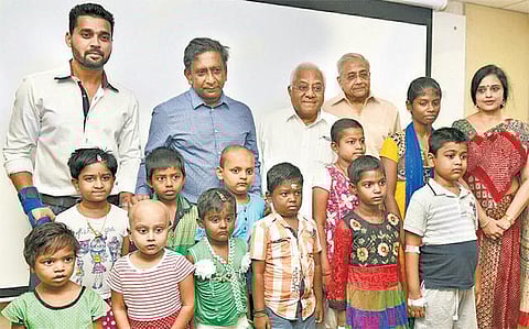 புற்றுநோயால் பாதிக்கப்பட்ட 60 குழந்தைகளுக்கு இலவச சிகிச்சை: ரே ஆஃப் லைட் பவுண்டேஷன் அளிக்கிறது