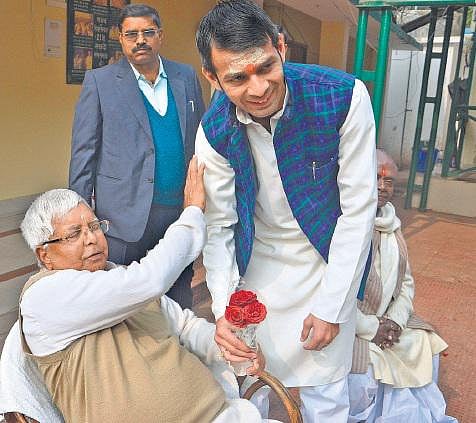 வரதட்சணைக்கு இடமில்லை; பசு மட்டுமே வாங்குவேன்: மகன் திருமணத்துக்கு லாலு விதிக்கும் நிபந்தனை