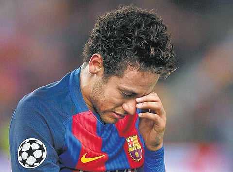 சாம்பியன்ஸ் லீக் கால்பந்து: பார்சிலோனா அணி வெளியேற்றம்